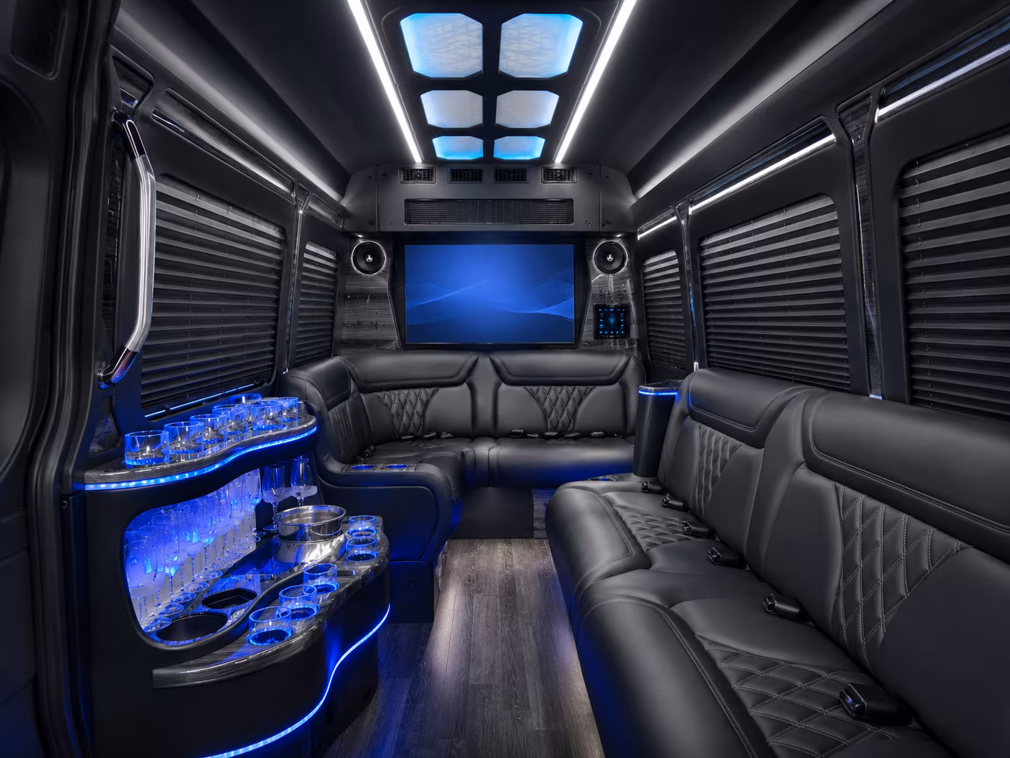 arlington custom day trip and driving tour bus rentals